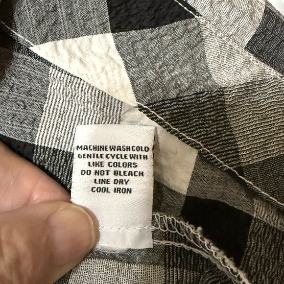 Habitat Black and White Boxy 3/4 Sleeve Top - Picture 8 of 8